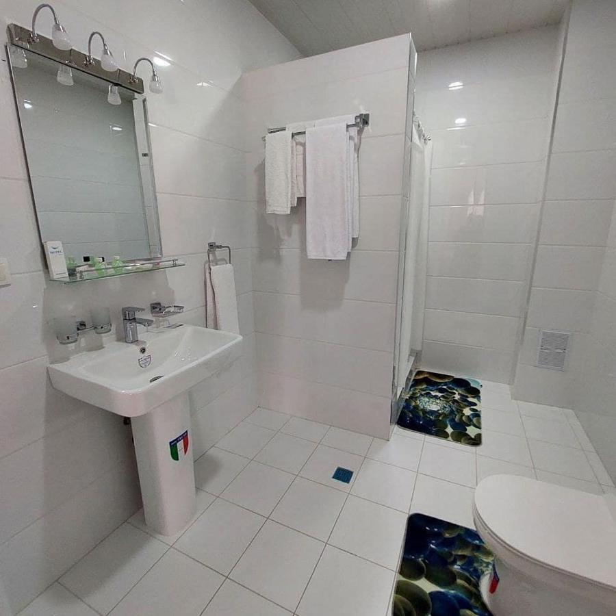 Queens 2 Hotel طشقند المظهر الخارجي الصورة