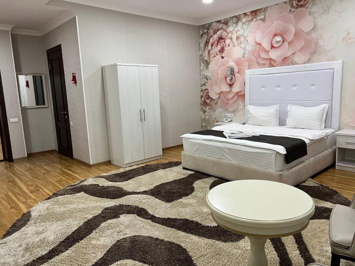 Queens 2 Hotel طشقند المظهر الخارجي الصورة